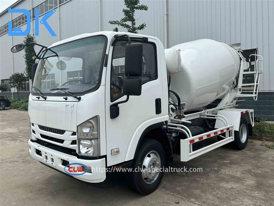 Isuzu cementni beton 4m³ kamion miksera